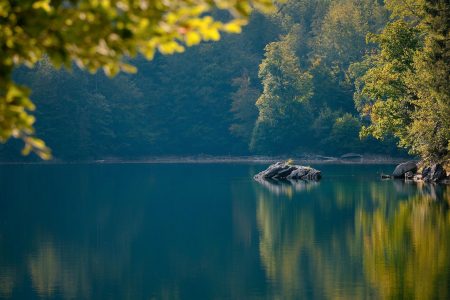 lake-g67dc73765_1920